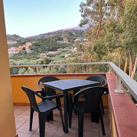 Il Pantheon - Ares アパート *